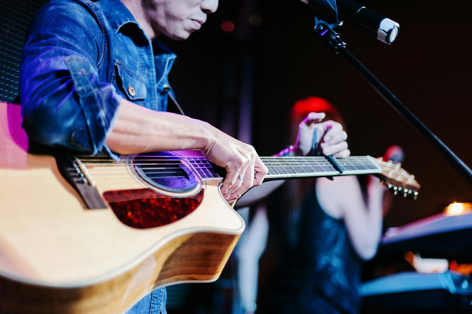 Guitar Tuner vs. Card-type Metronome: Which is Best for You?