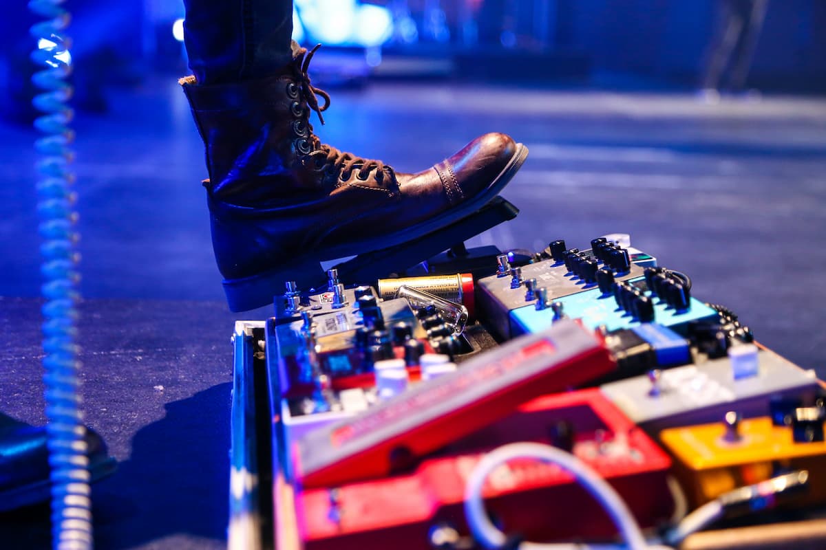 BOSS Guitar Pedals: Tuners & Utility
