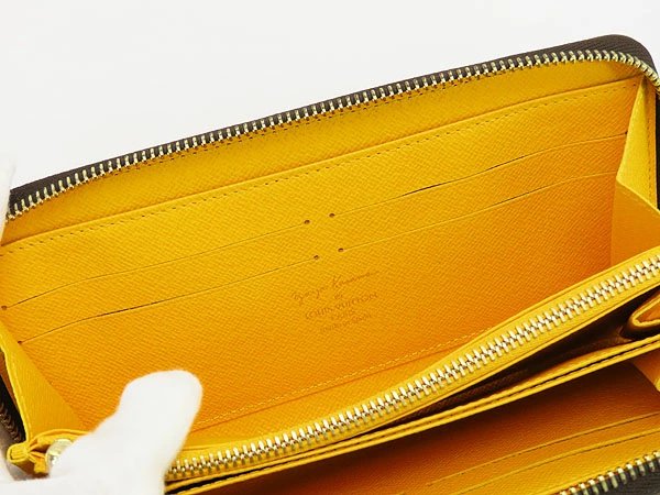 Louis Vuitton Yayoi Kusama Monogram Pumpkin Dot Women&#39;s Wallet M60449