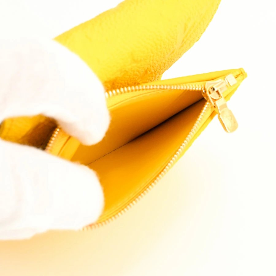 Louis Vuitton Portefeuille Victorine Medium Yellow Women&#39;s Wallet M14156
