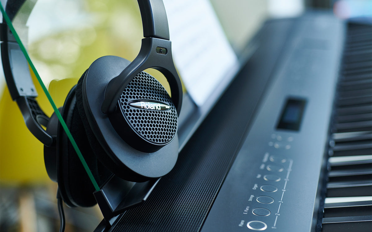 Roland RH-A7 Open-Air Monitoring Headphones Ideal for Modern Digital Instruments with 40mm Driver and Open-air Design