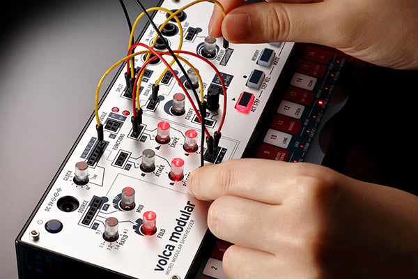 KORG volca modular Micro Modular Best Synthesizer Machine Semi-modular Synth with 16-Step Sequencer and Digital Effects