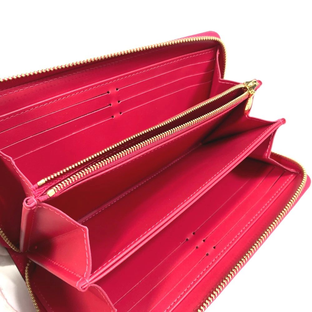 Louis Vuitton Monogram Vernis 2022 Valentine Women&#39;s Wallet M81154