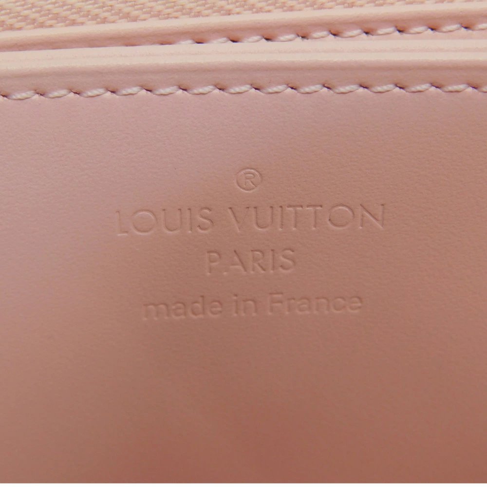 Louis Vuitton Round Zipper Women&#39;s Wallet Vernis Enamel M81145