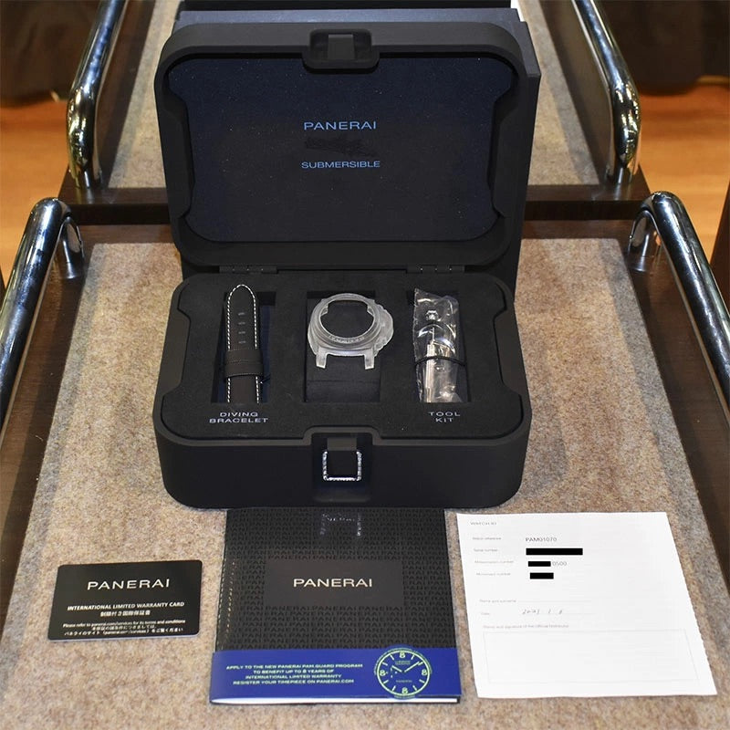 PANERAI Submersible Goldtech OroCarbo PAM01070 44mm Automatic Men&#39;s Watch