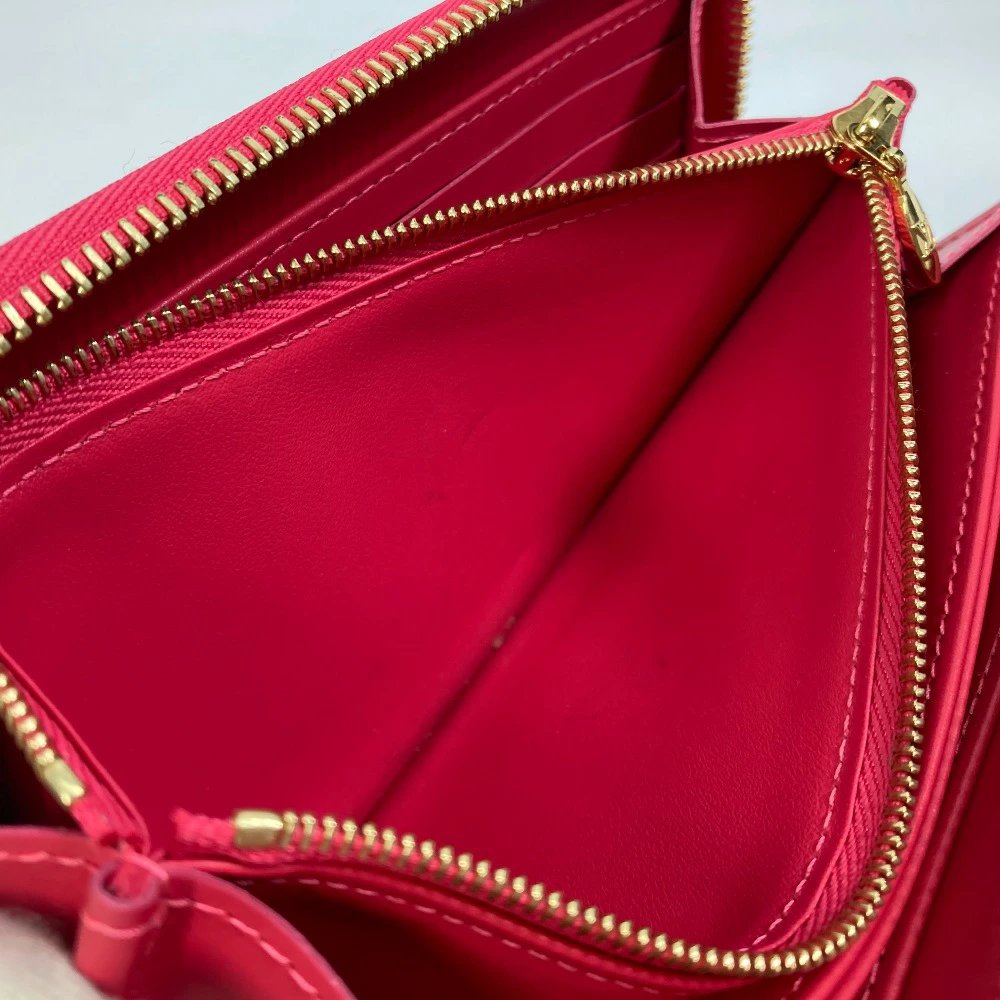 Louis Vuitton Monogram Vernis 2022 Valentine Women&#39;s Wallet M81154