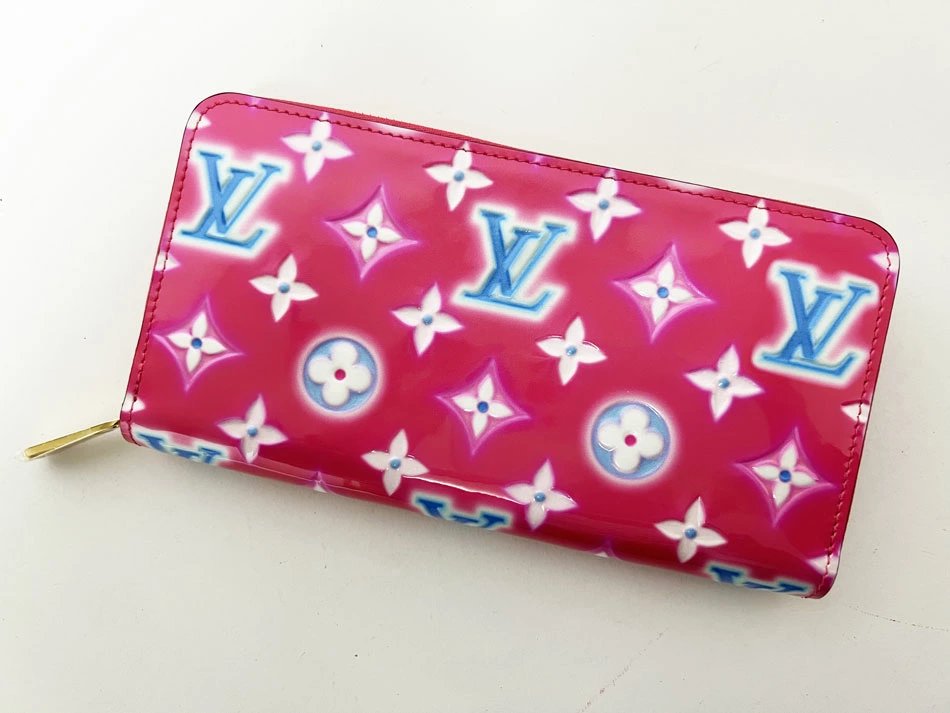 Louis Vuitton Vernis Valentine 2022 Women&#39;s Wallet Fuchsia Pink M81154