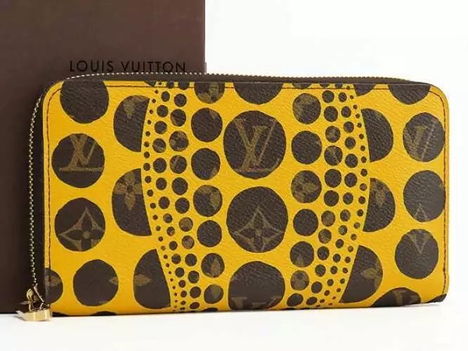 Louis Vuitton Monogram Pumpkin Dot Yayoi Kusama Jaune Women&#39;s Wallet M60449