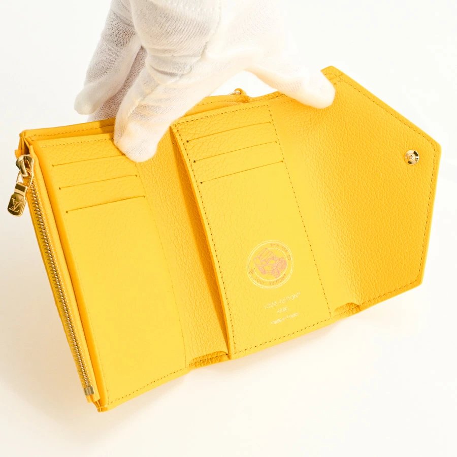 Louis Vuitton Portefeuille Victorine Medium Yellow Women&#39;s Wallet M14156